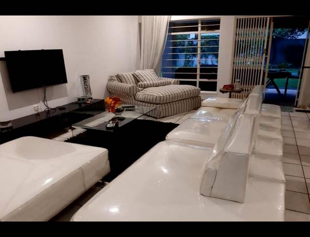 3 BEDROOM PROPERTY TO RENT IN BRUMA